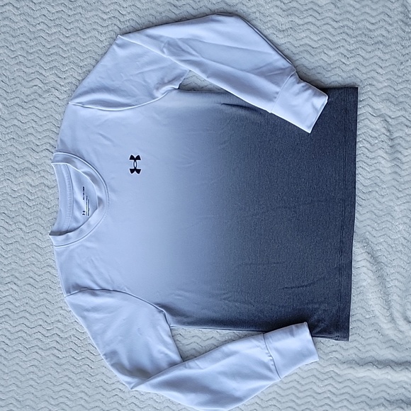 Women UNDER ARMOUR RIVAL TERRY GRADIENT CREW - XS (Used-Like New) - Picture 3 of 13